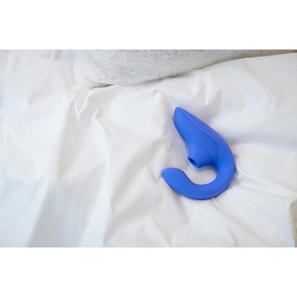 7 Mind-Blowing Features of the Blend Air Rabbit Vibrator in Blue