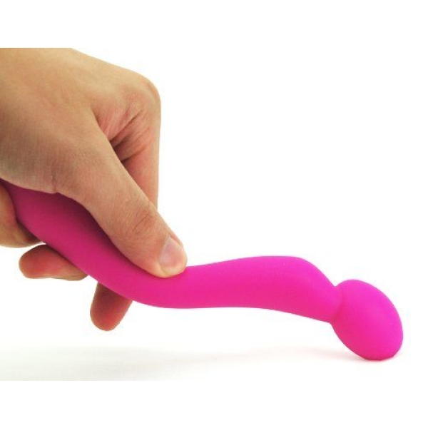 7 Sensational Features of the DN02 Double End Wand in Bold Cerise