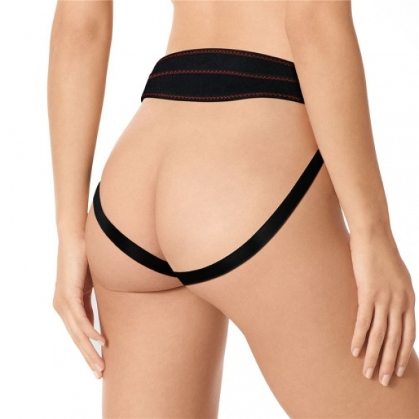 5 Sensational Reasons This 7" Strapon Set With Balls Will Spice Up Your Nights