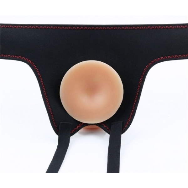 5 Sensational Reasons This 7" Strapon Set With Balls Will Spice Up Your Nights