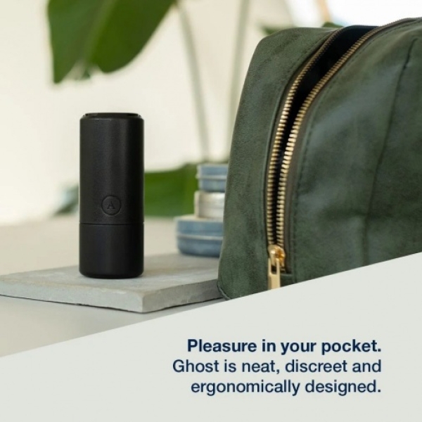 5 Mind-Blowing Features of the Ghost Flip IT Pocket Stroker - Black