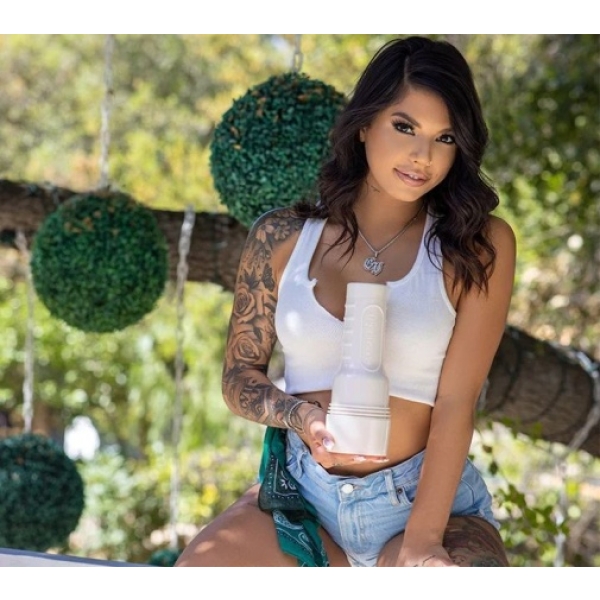 5 mind-blowing reasons Gina Valentina Cosmic Masturbator will redefine solo pleasure instantly