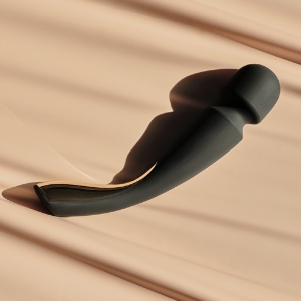 7 Reasons the Smart Wand 2 Large - Black Will Revolutionize Your Pleasure Experience