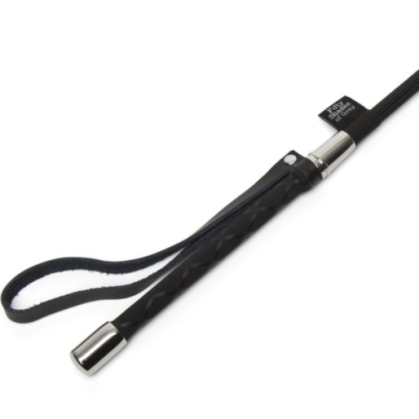 7 Sensational Reasons the Sweet Sting Riding Crop Will Elevate Your Play