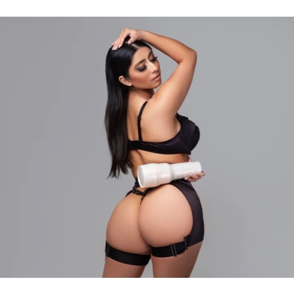 7 Mind-Blowing Features of the Violet Myers Ahegao Masturbator You Can't Resist